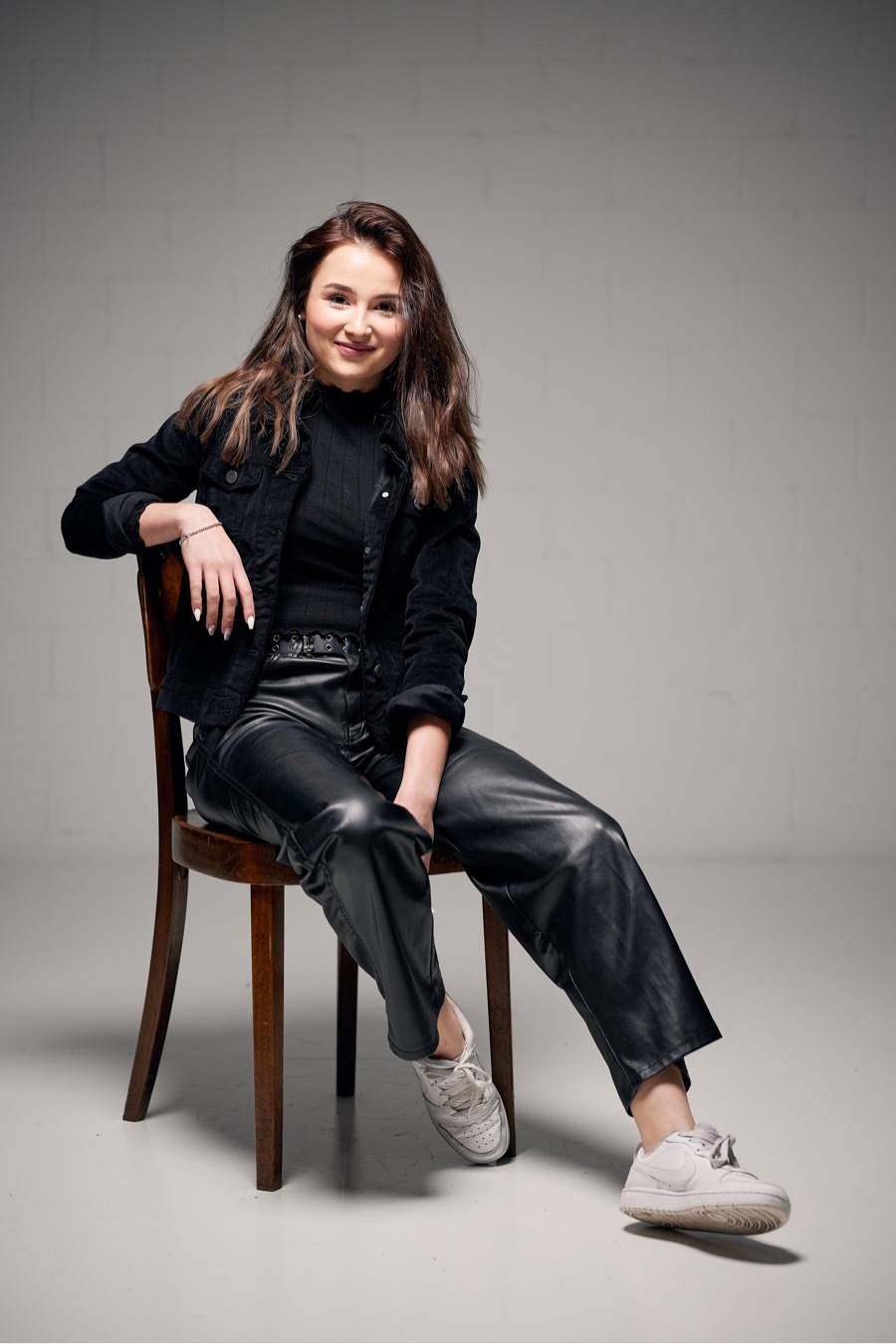 Haarscharf leonie